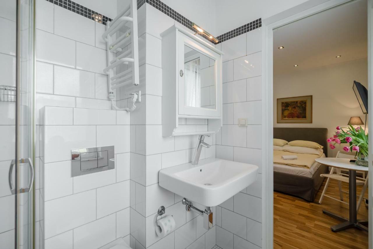 - Grandtulipan Apartment *